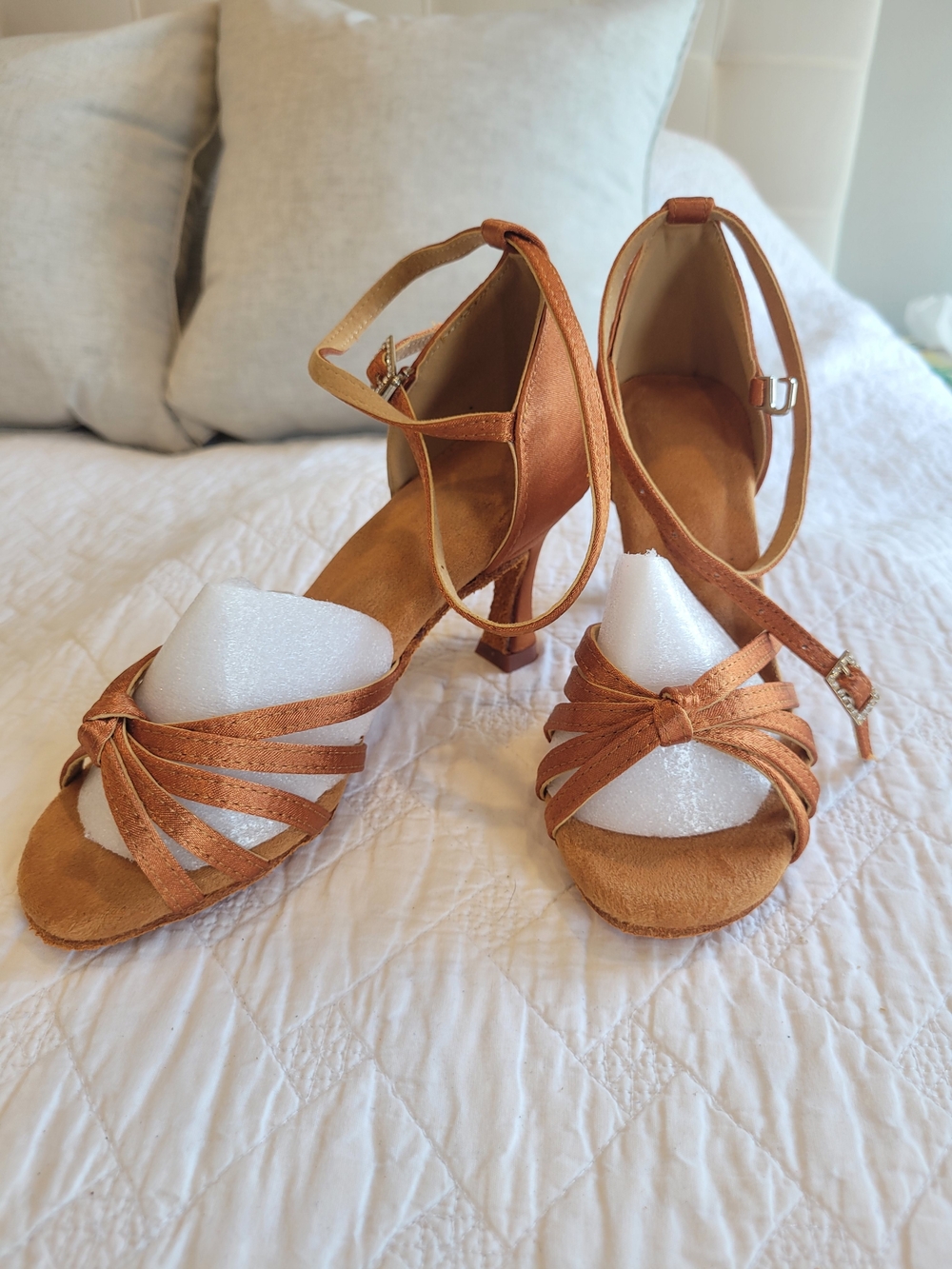 Ladies Strappy Dance Heel Thick Suede Soles Quick Release Buckle Copper Tan Sz 5